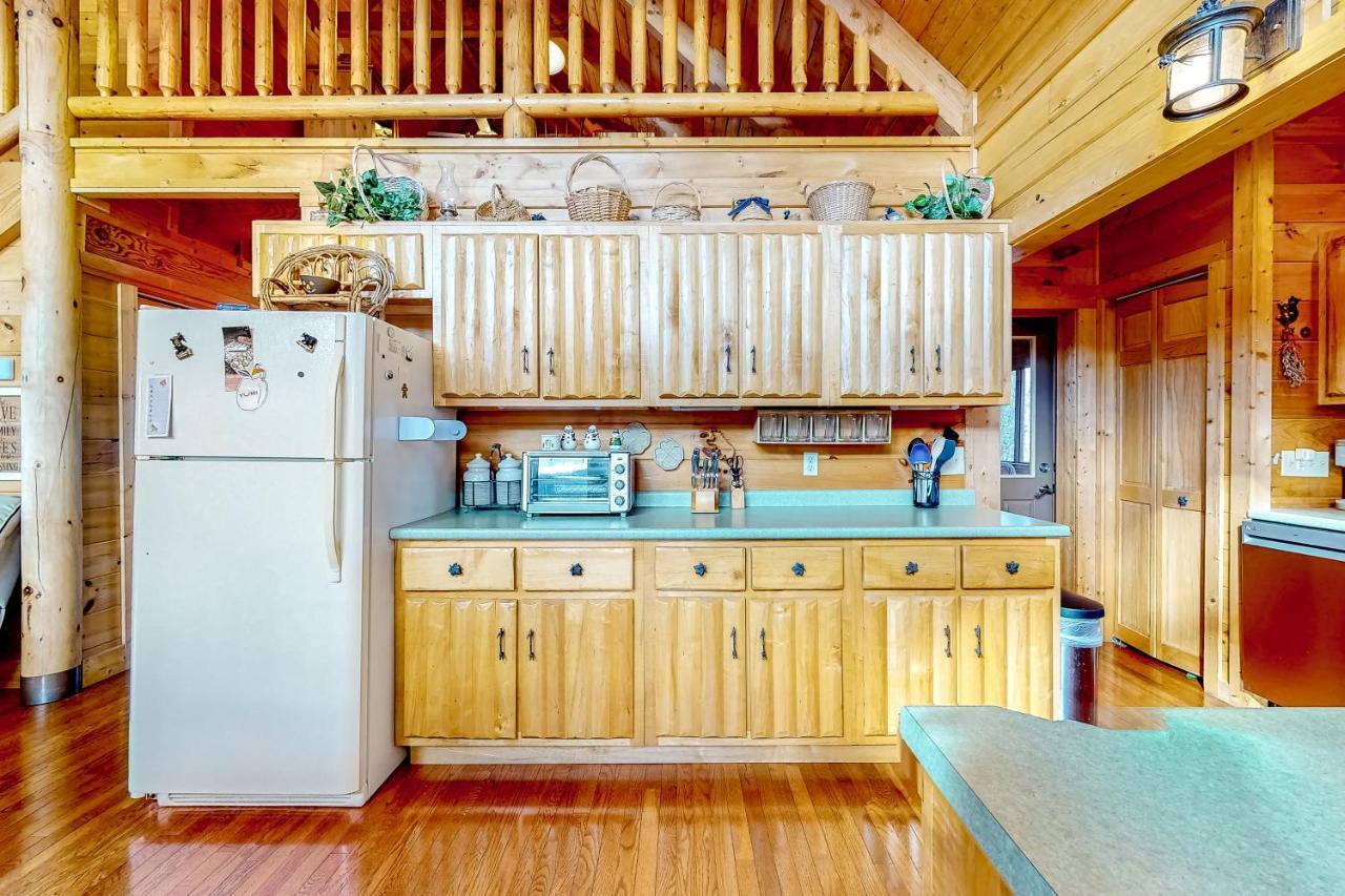 סביירוויל Lazy Bear Lodge מראה חיצוני תמונה
