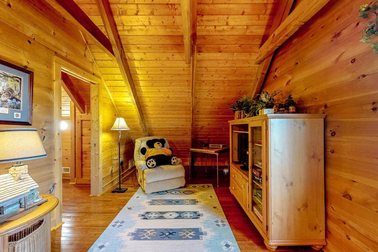 סביירוויל Lazy Bear Lodge מראה חיצוני תמונה